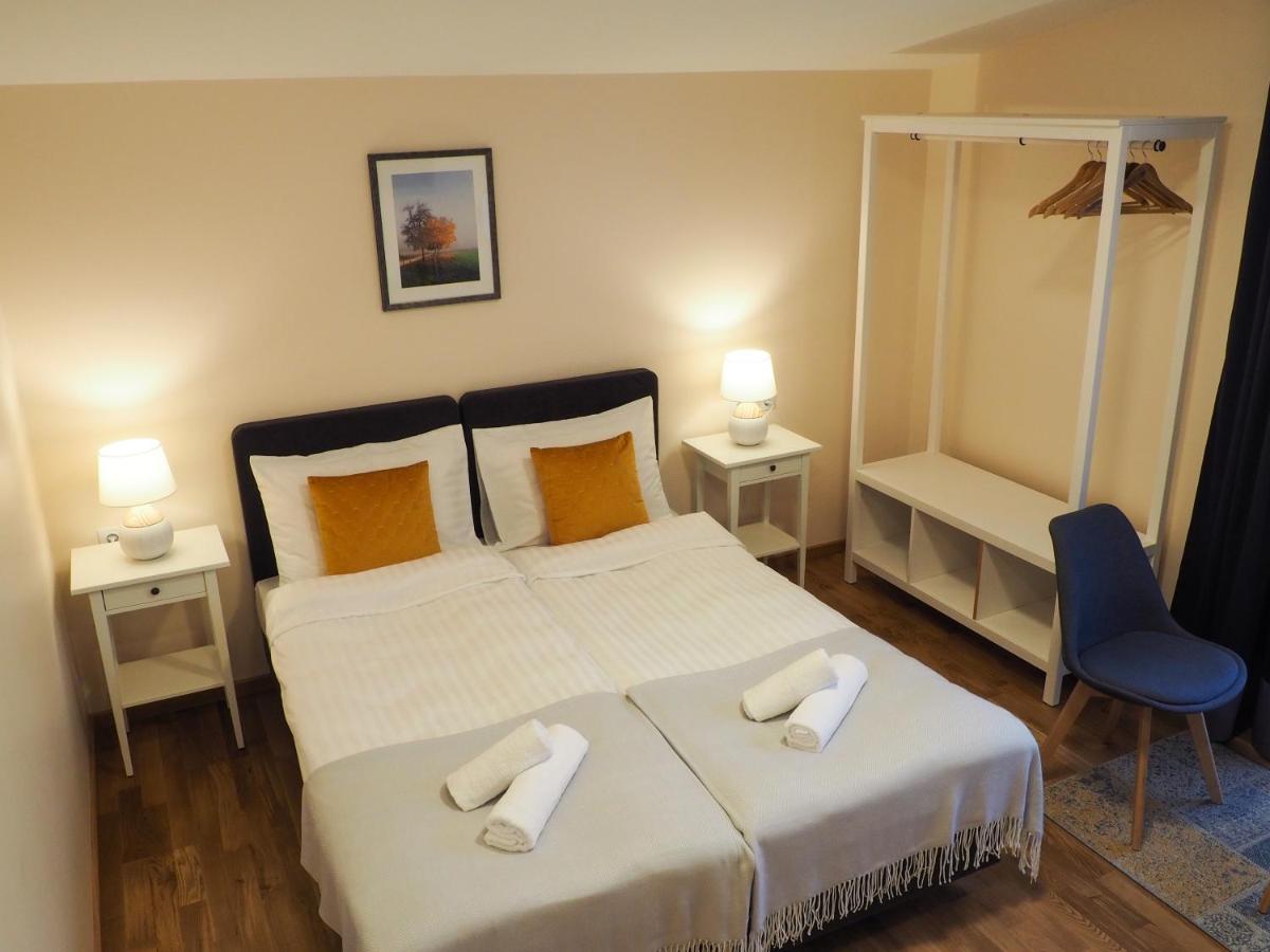 Sveciu Namai Zara Hotel Tytuvenai Eksteriør billede